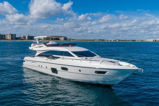 69ft Ferretti,The most Luxurious Yacht in Hawaii for an Unparalleled Experience!