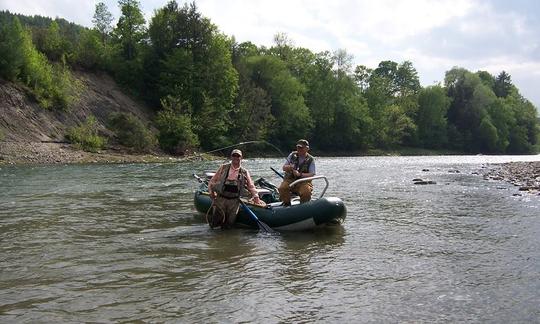 Service de bateau de pêche et de guide à Stockbridge