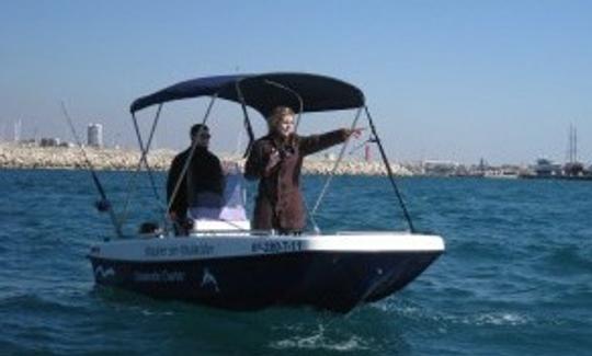 Location de bateaux en fibre de verre à Cambrils, Espagne