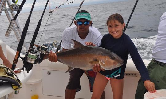 Charter de pêche « Reel Time » avec console centrale de 26 pieds à Drake Bay, Costa Rica