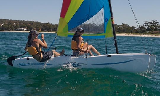 Alquiler de catamarán y windsurf en Playa Blanca