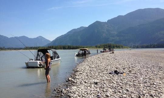 Barco de pesca guiado de 20 pies en Squamish-Lillooet B