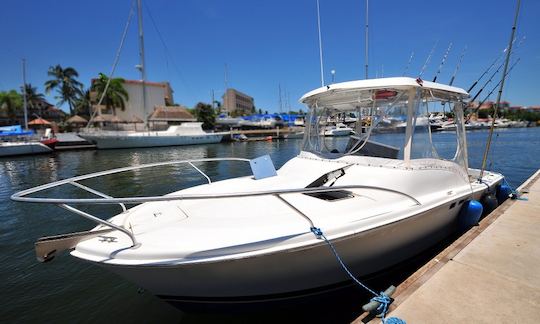 25' Tournament Luhrs Fishing Yacht em Puerto Vallarta, México