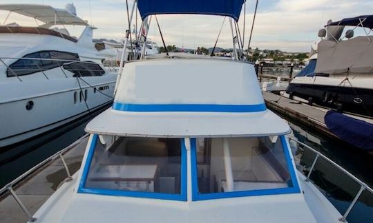 28' Uniflite Sportfishing Yacht in La Cruz de Huanacaxtle, Mexico