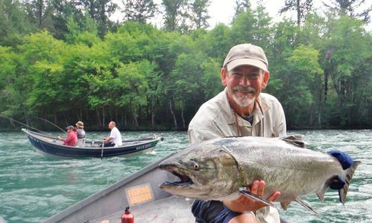 Excursions de pêche guidées dans le sud de l'Oregon