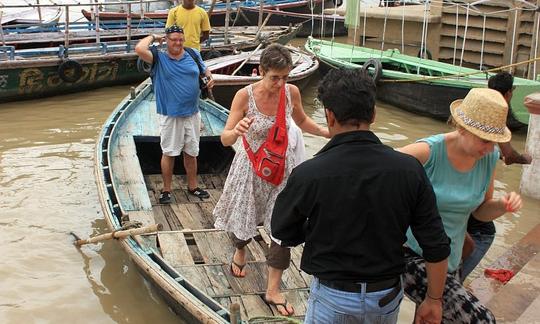 2 heures de location de bateau à Varanasi, Inde