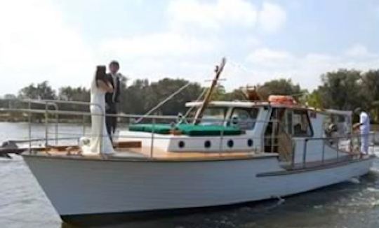 Alquiler de barcos históricos de madera de lujo de 40 pies en East Fremantle