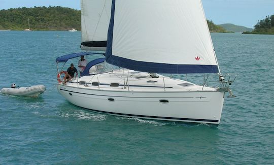 Explore Atenas, Grecia, a bordo del Bavaria 39 Cruiser 'Ira' Charter