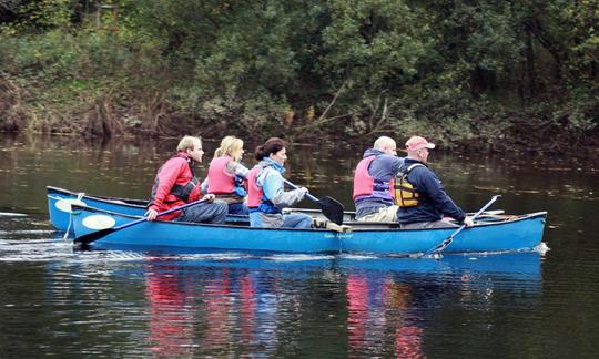 Passeios de canoagem em River Dart, Reino Unido