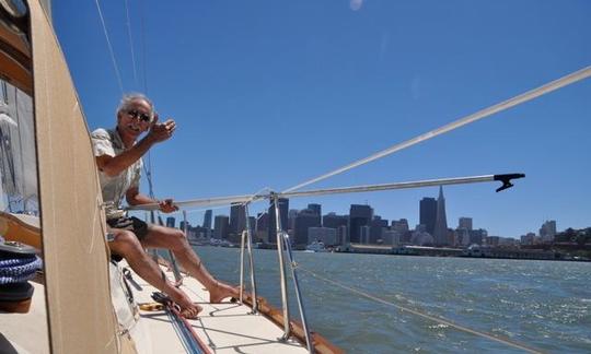 43ft Sailing Yacht Charter In San Francisco Bay