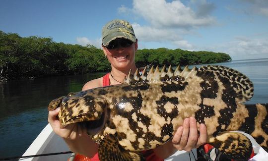 Excursions de pêche guidées à plat au Honduras