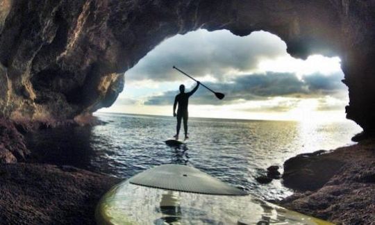 Aluguel e aulas de stand up paddleboard em São Mamede