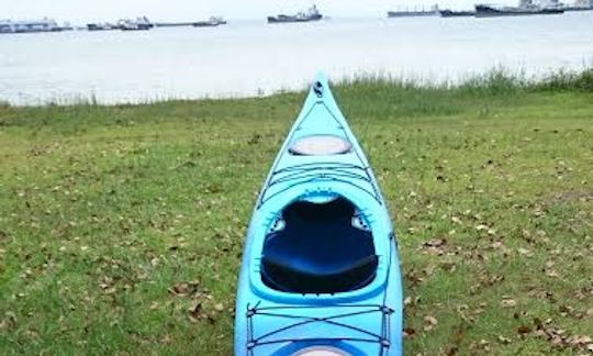 Single Kayak Rental In Singapore