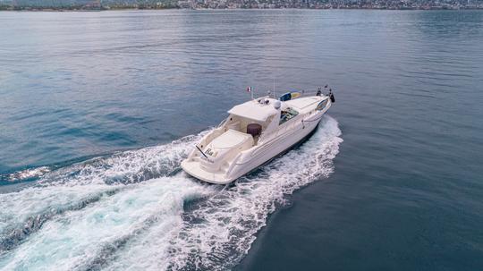 ¡Sea Ray 600 SS con aire acondicionado y bocadillos incluidos!