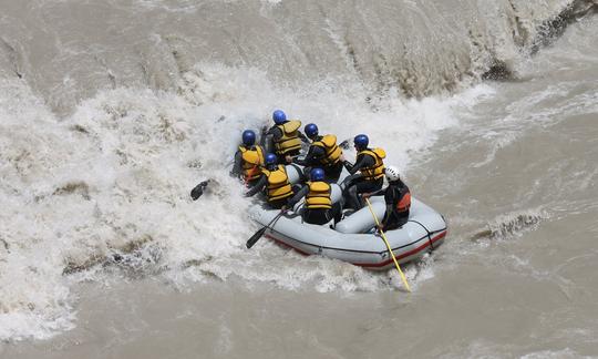 Excursions d'une journée en rafting et expéditions guidées à Rishikesh