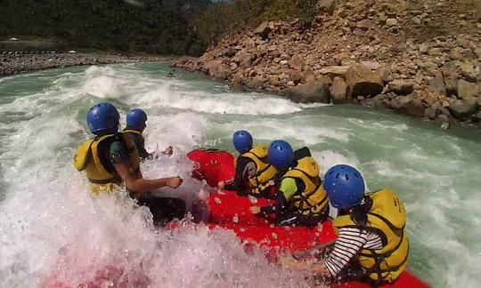 Excursions d'une journée en rafting et expéditions guidées à Rishikesh