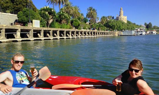 Tour en kayak por el Guadalquivir y tapas en Sevilla, Andalucía