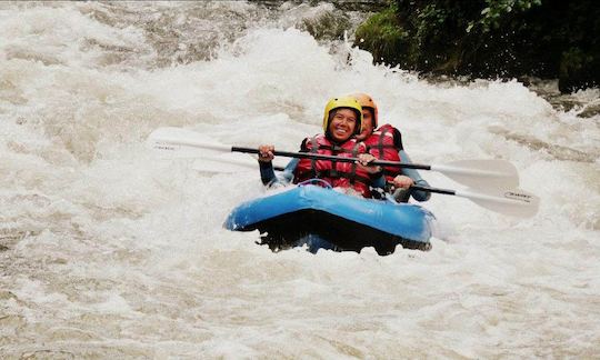 Inflatable Kayak Trips & Courses in the Aude River Gorges