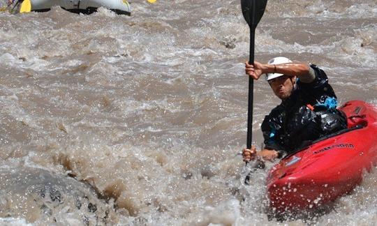 Extreme Kayak Rafting Lessons with Professional Instructor in San José De Maipo, Chile