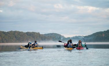 Guided kayak tour In Trakai