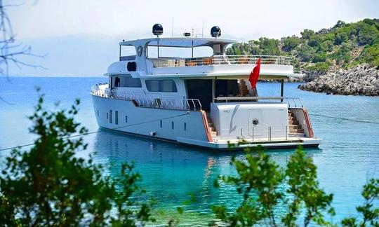 Alquiler de barcos de arrastre en Fethiye, Turquía