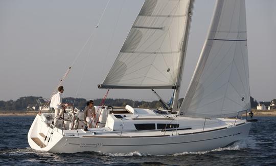 Alquile un velero Sun Odyssey 33i 'Taga' desde Palamós, España