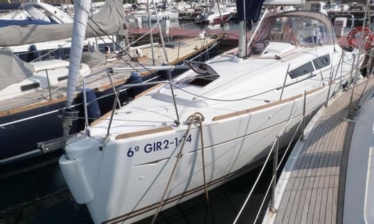 Alquile un velero Sun Odyssey 33i 'Taga' desde Palamós, España