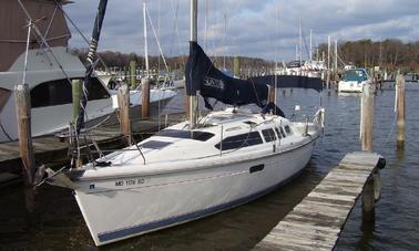 34' Hunter Cruising Monohull In Rock Hall, Maryland United States