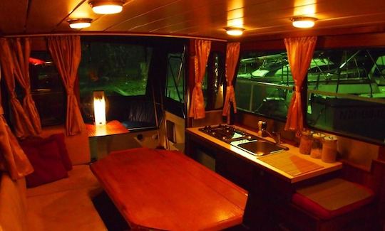 Hire Barkas Europe 900 Houseboat In Giżycko