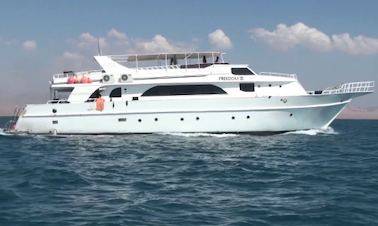 FREEDOM III Live aboard e Daily no sul do Sinai