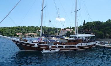 M/S PERLA in Croatia