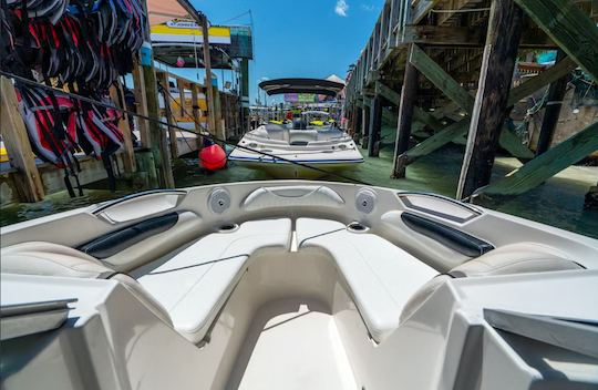 Rinker PREMIUM de 20 pés/Johns Pass/150 Yamaha