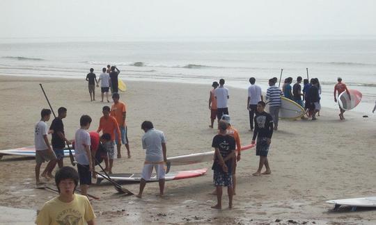 Aulas de paddleboard em Tambon Hua Hin