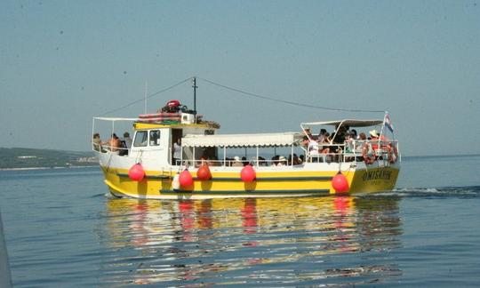 Passeios de pesca de barco 'Omisanin' em Omiš, Croácia