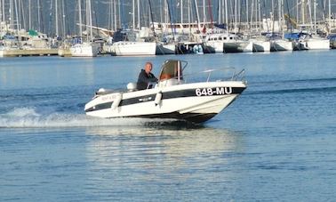 Rascala 16 Center Console Rental in Murter, Croatia