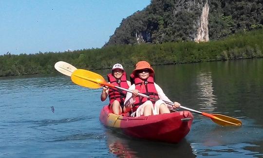 Excursions incroyables en kayak double à Tambon Pak Nam, Thaïlande