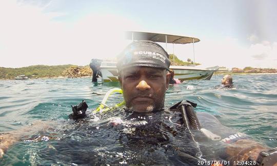 Paseos de buceo en barco en Trincomalee