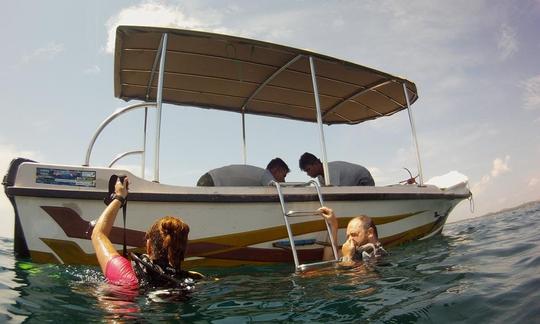 Paseos de buceo en barco en Trincomalee