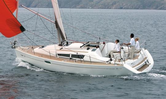 Alquiler de «Jeanneau Sun Odyssey 36i» en Piombino