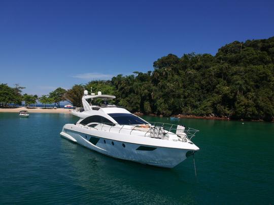 Intermarine 75 à Angra dos Reis