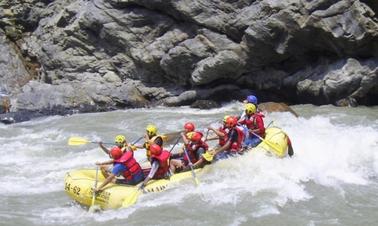 Excursion en rafting au Népal