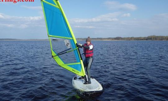 Cours de planche à voile et location à Riga