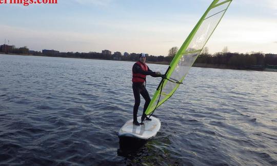 Cours de planche à voile et location à Riga