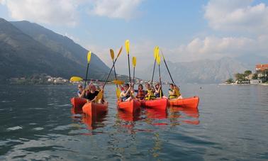 Incrível passeio de caiaque com guias locais em Kotor, Montenegro