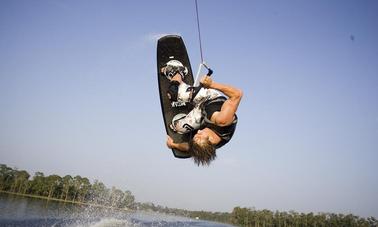 Wakeboard à Kerkira