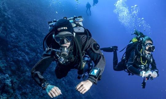 クロアチア、ルンバルダでのダイビング旅行