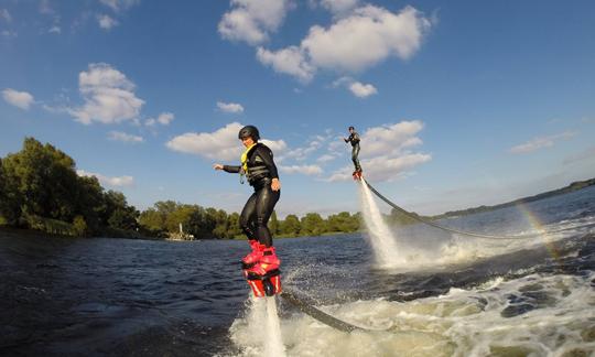 Descubra la experiencia FlyBoard en Ámsterdam, Países Bajos