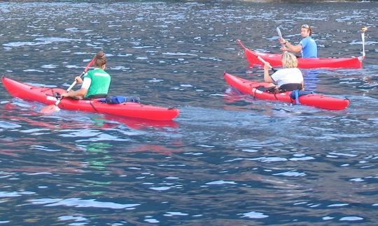 Caiaque individual para alugar em Isola di Capo Rizzuto, Itália