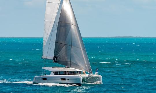 Aluguel de catamarã de cruzeiro Charter Lagoon “42 s/y Balance 4" em Helsinque, Finlândia