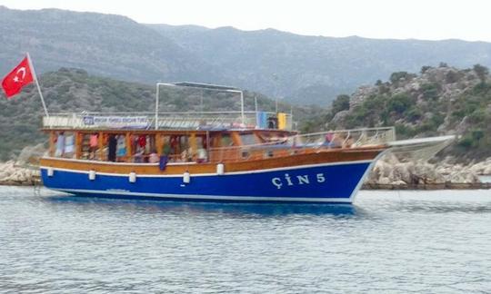 Visita panorámica en barco por Antalya, Turquía